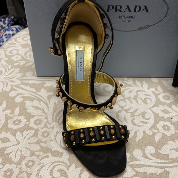 Black Prada suede heels with beads - Picture 2 of 5